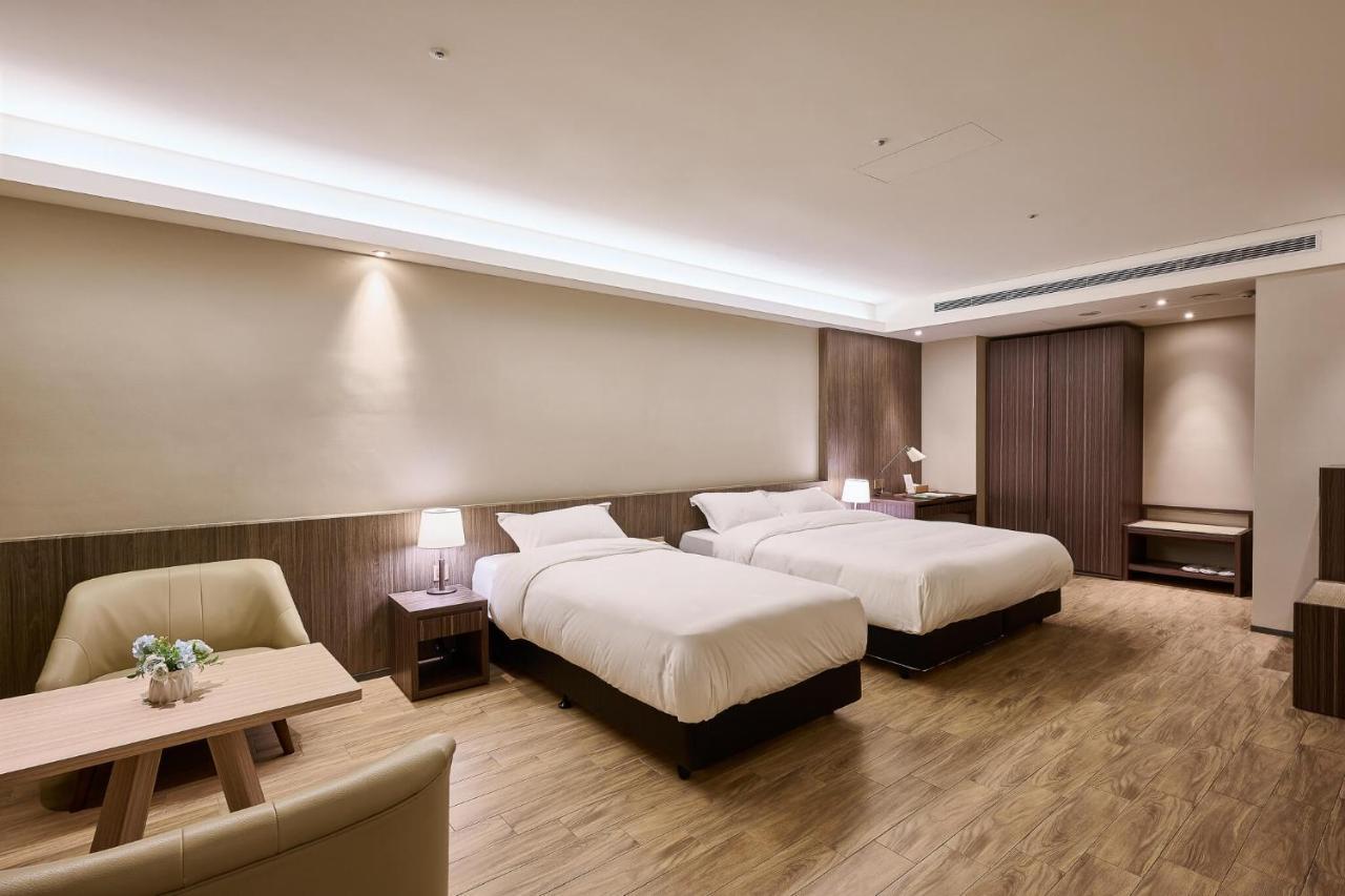Cuncyue Hot Spring Resort Luodong Eksteriør billede Deluxe Room