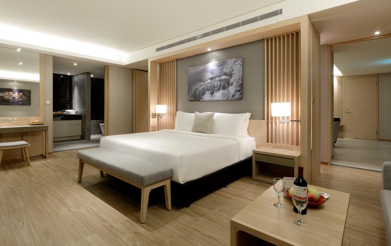 Cuncyue Hot Spring Resort Luodong Eksteriør billede Deluxe Suite